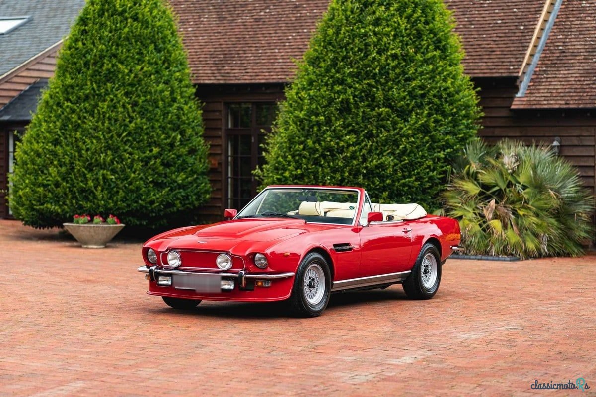 1985' Aston Martin V8 Volante photo #3