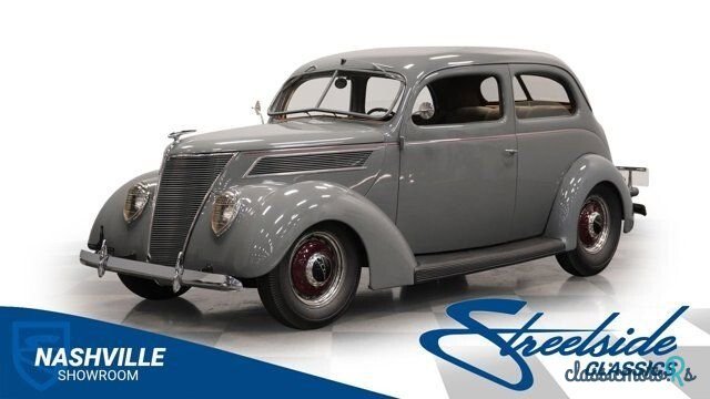 1937' Ford photo #1