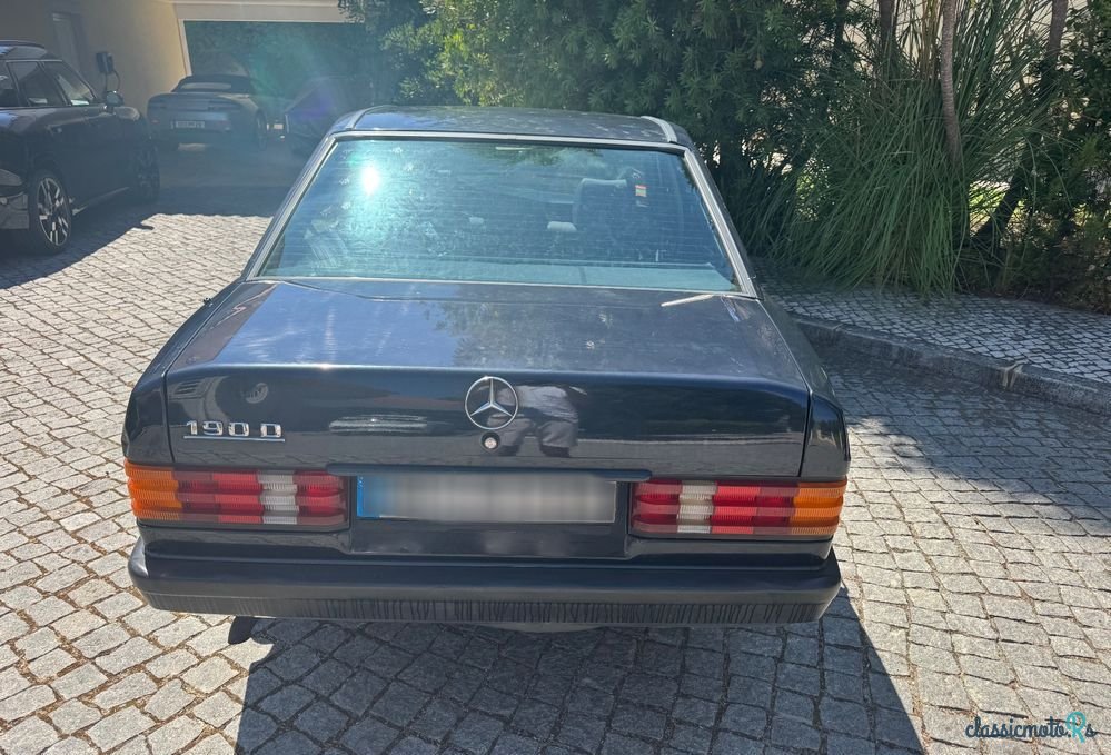 1986' Mercedes-Benz 190 D 2.0 photo #4