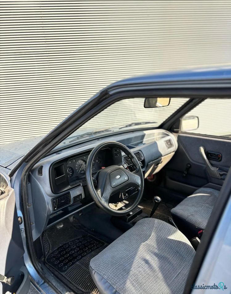 1988' Ford Escort 1.3 Cl photo #6