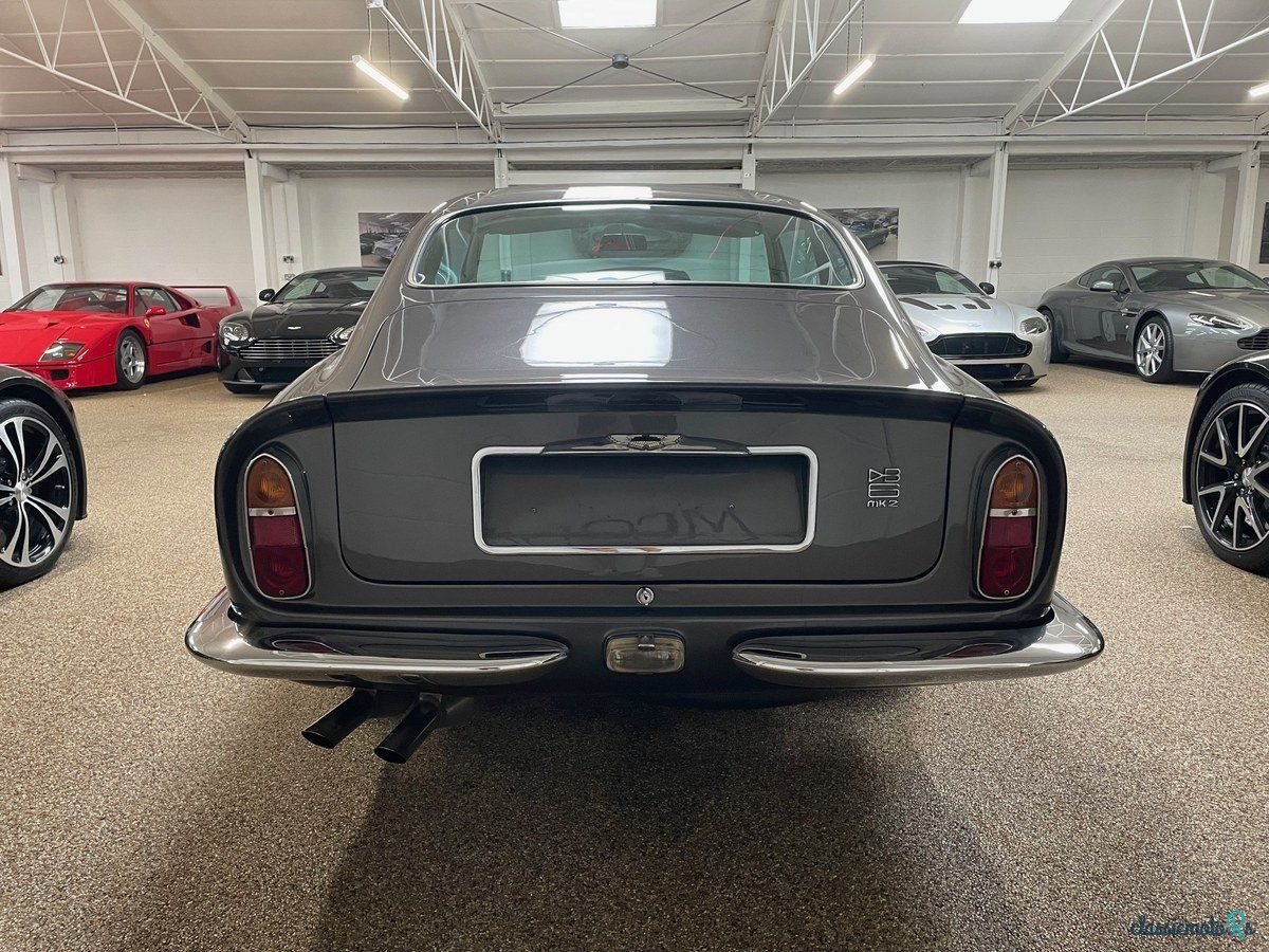 1970' Aston Martin DB6 photo #6