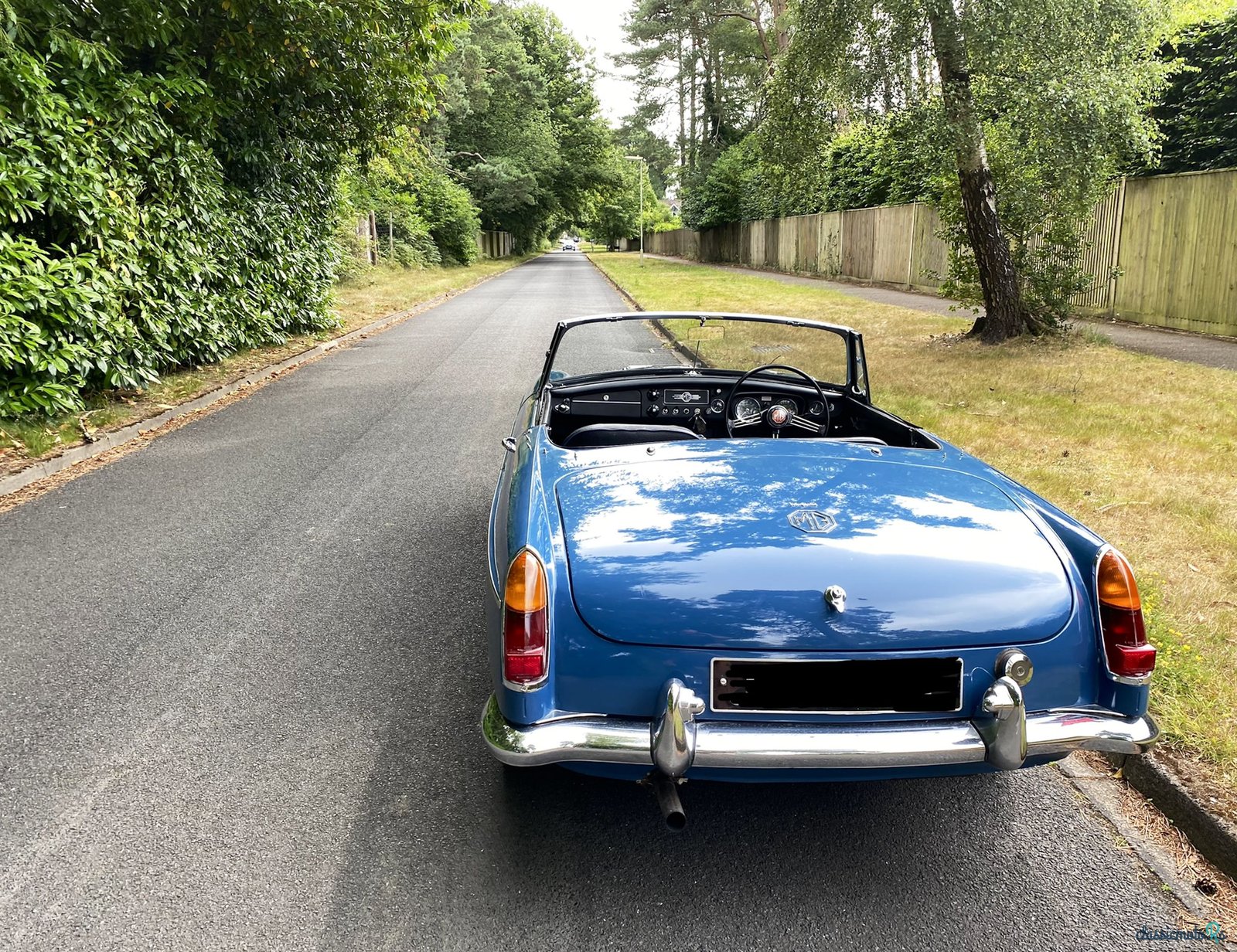 1967' MG B Roadster photo #2