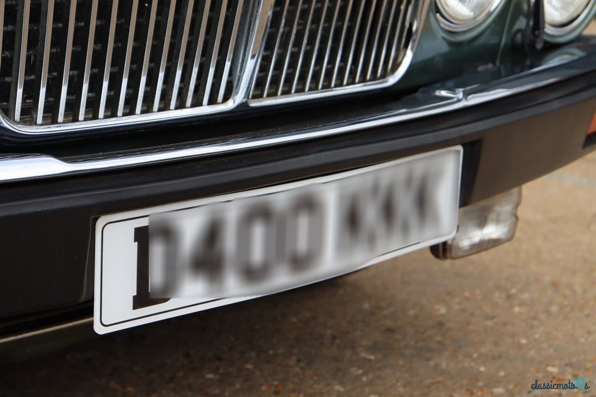 1986' Daimler Double Six photo #5