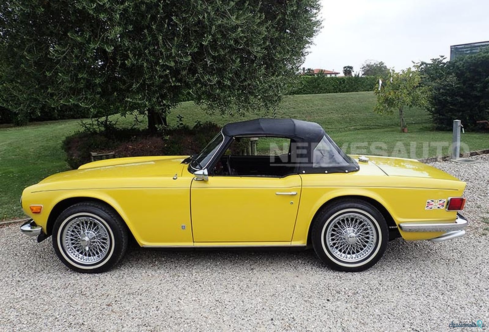 1974' Triumph TR6 photo #1