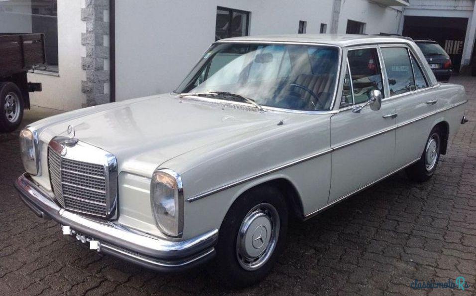 1971' Mercedes-Benz 250 250 Automatic photo #3