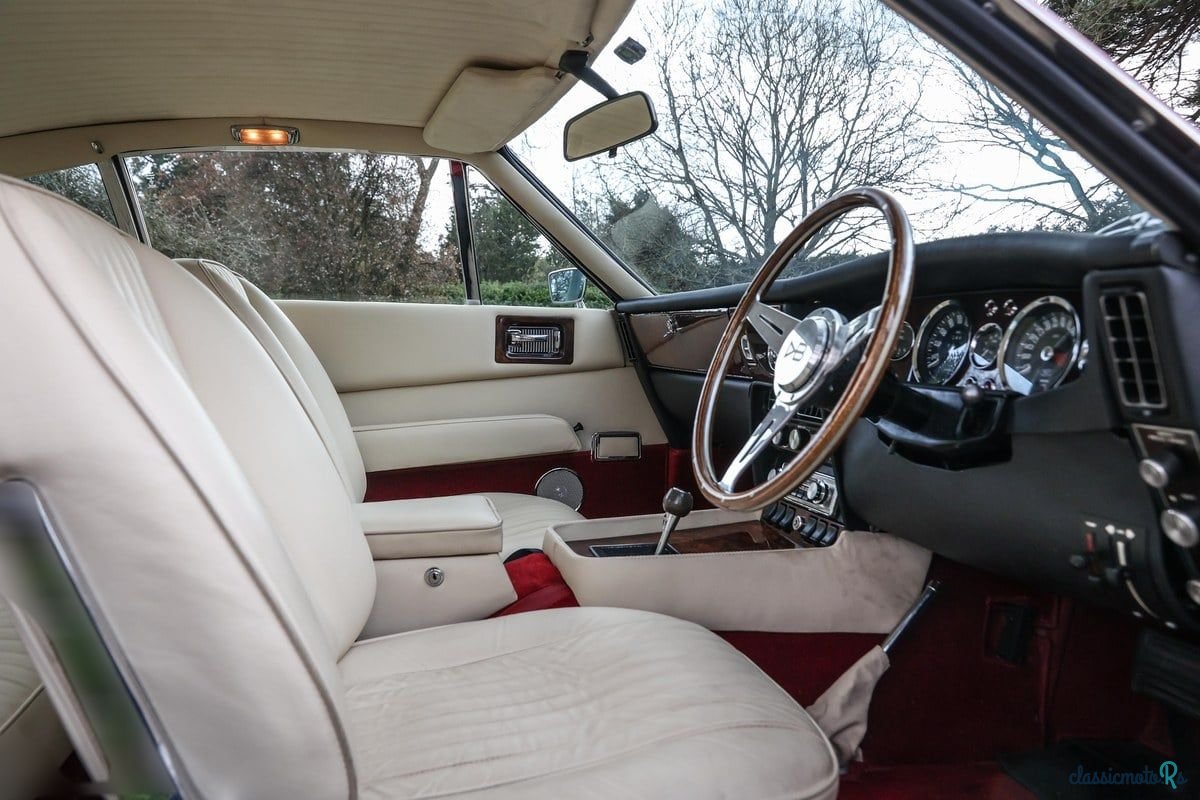 1971' Aston Martin DB2 photo #4