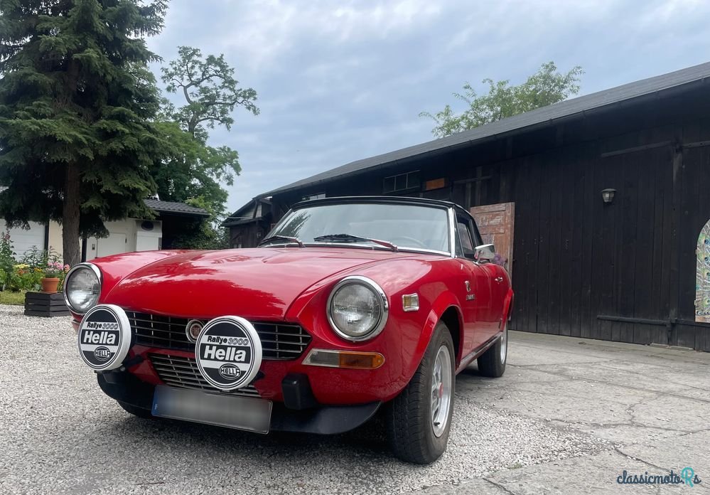 1978' Fiat 124 Spider photo #1