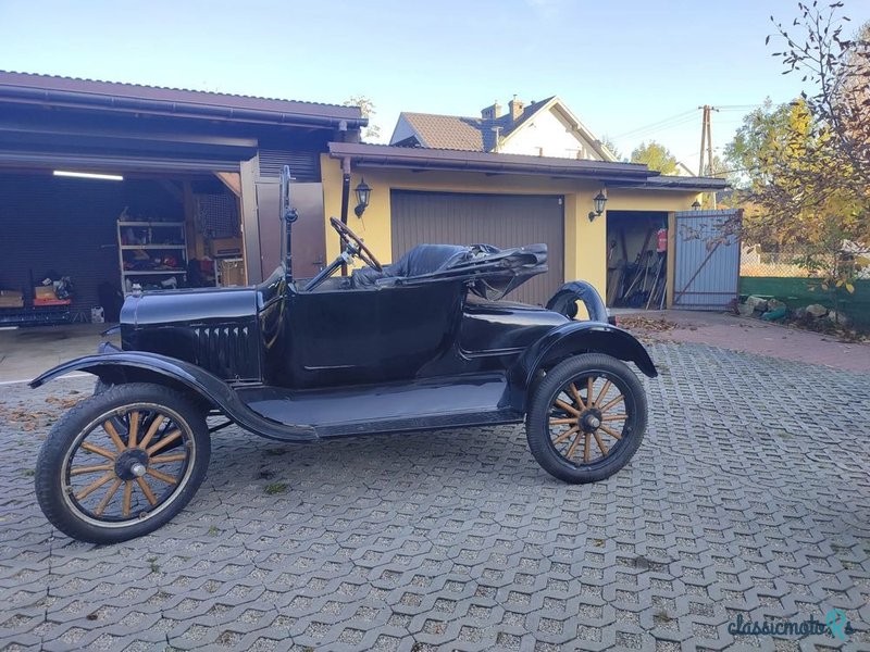 1920' Ford photo #3