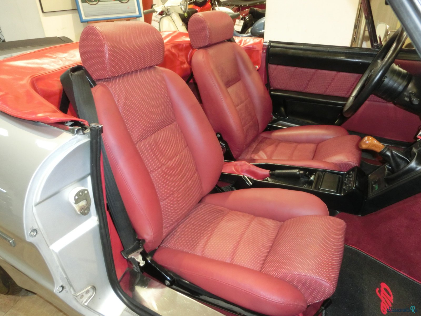 1989' Alfa Romeo Spider Q.V. 2.0 PININFARINA SERIE 3 photo #4