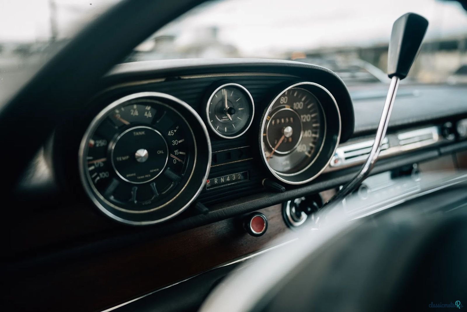 1969' Mercedes-Benz 280 photo #6