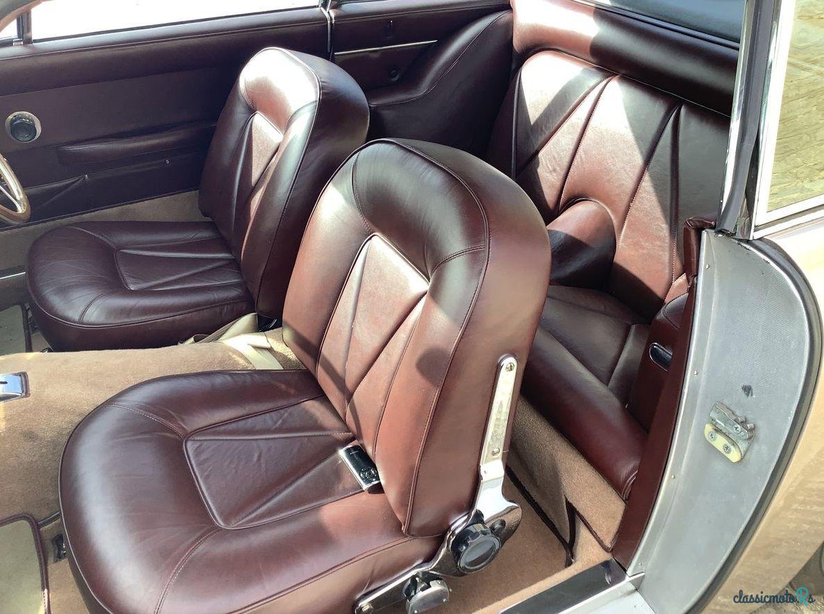 1968' Aston Martin DB6 photo #4