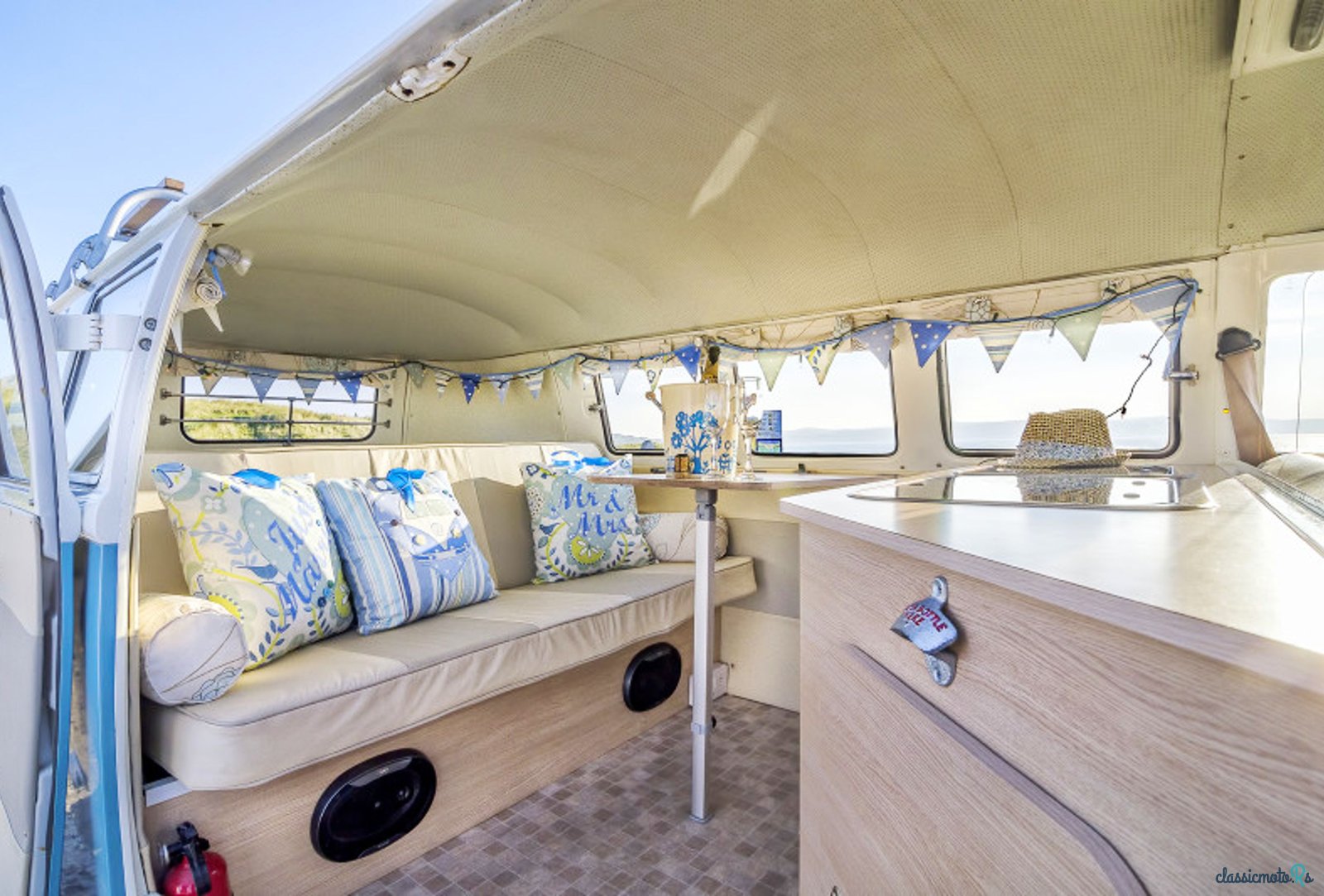 1956' Volkswagen T2 Splitscreen photo #2