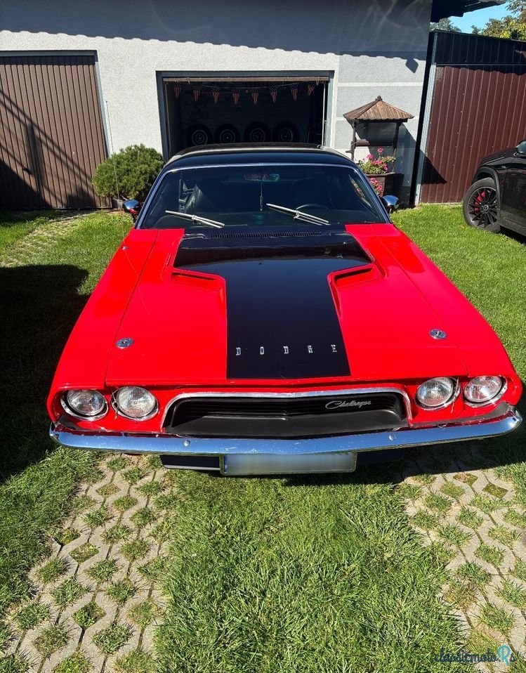 1973' Dodge Challenger photo #3