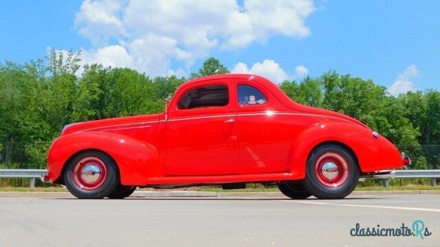 1939' Ford Deluxe photo #4