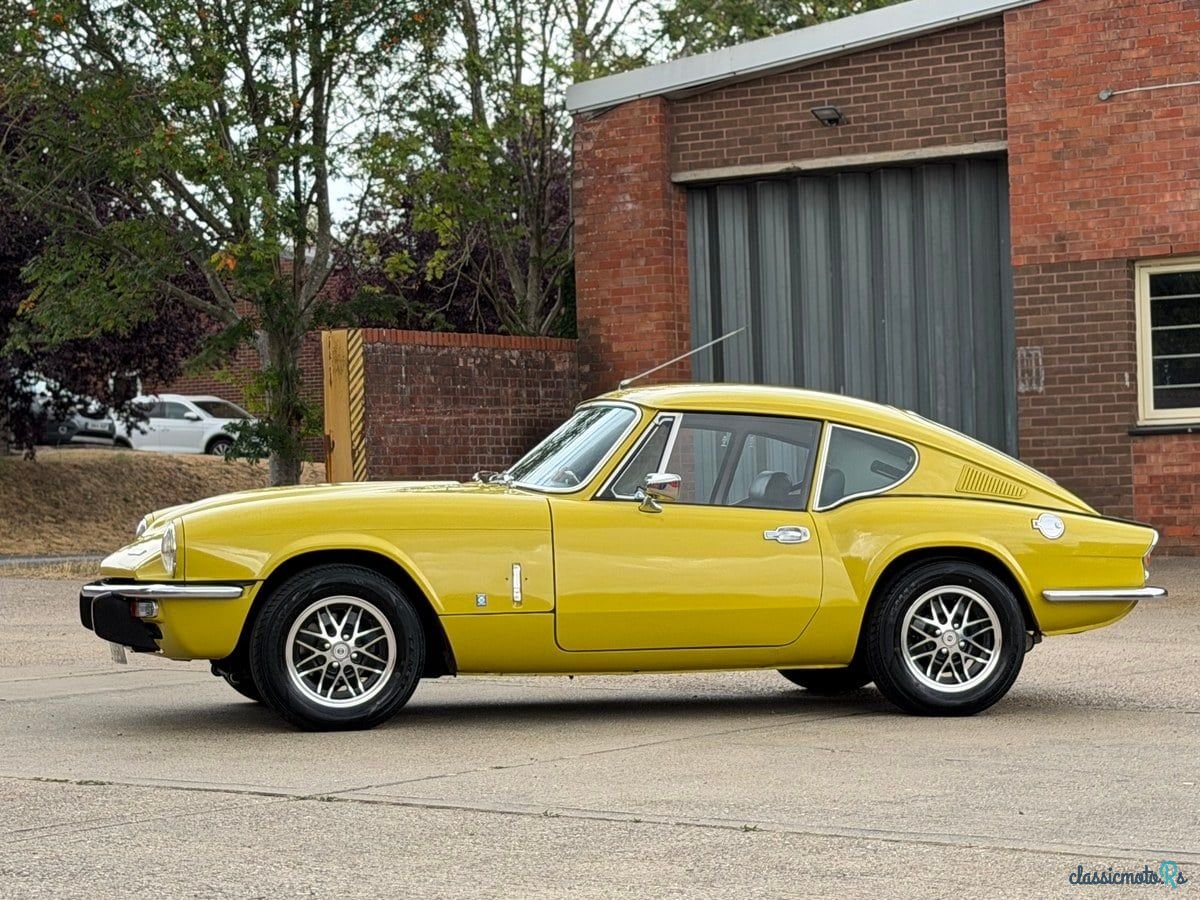 1973' Triumph GT6 photo #3