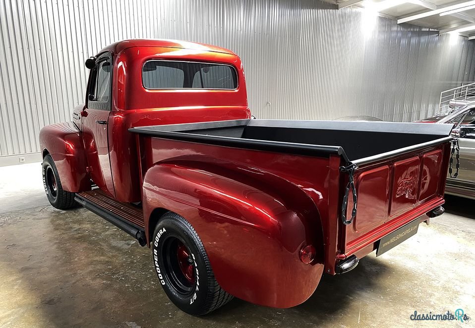 1952' Ford F-100 photo #5