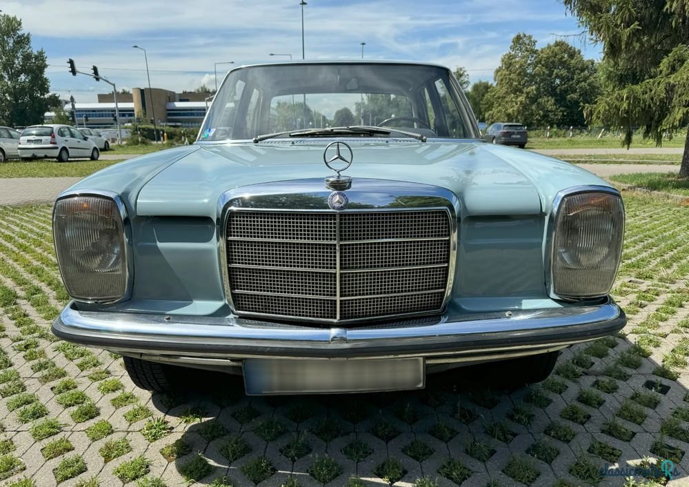 1969' Mercedes-Benz 220D en venta. Polonia