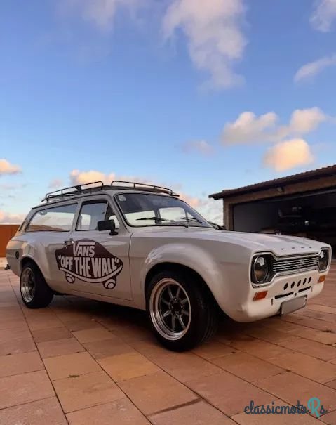 1980' Ford Escort Sw photo #1