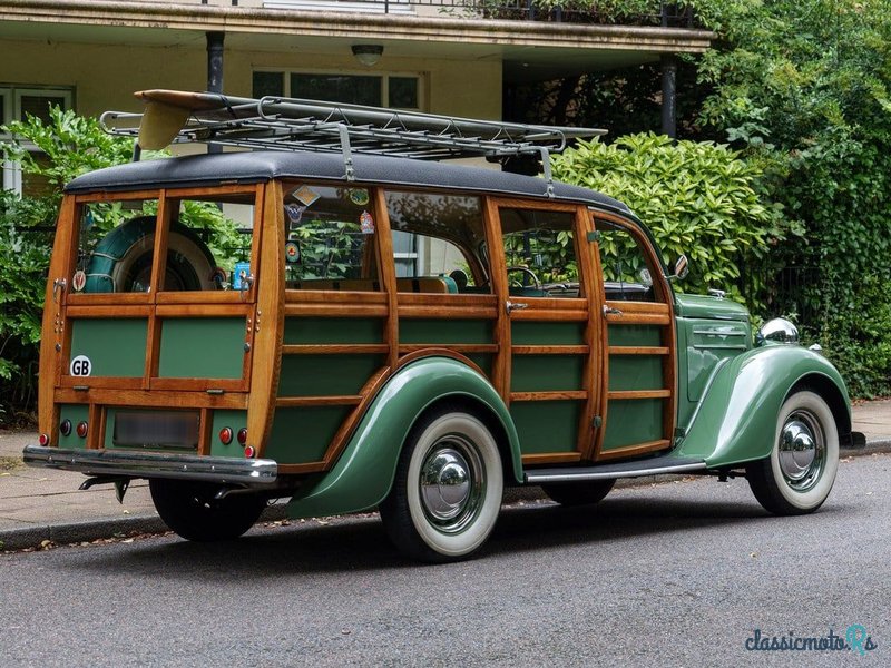 1951' Ford Woody photo #3