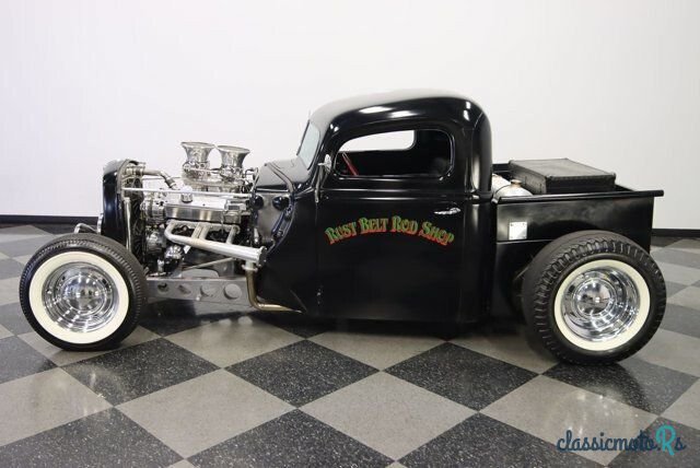 1947' Ford Pickup photo #1