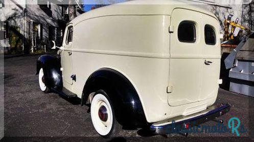 1947' International Harvester Panel K1 Truck   Wagon photo #2