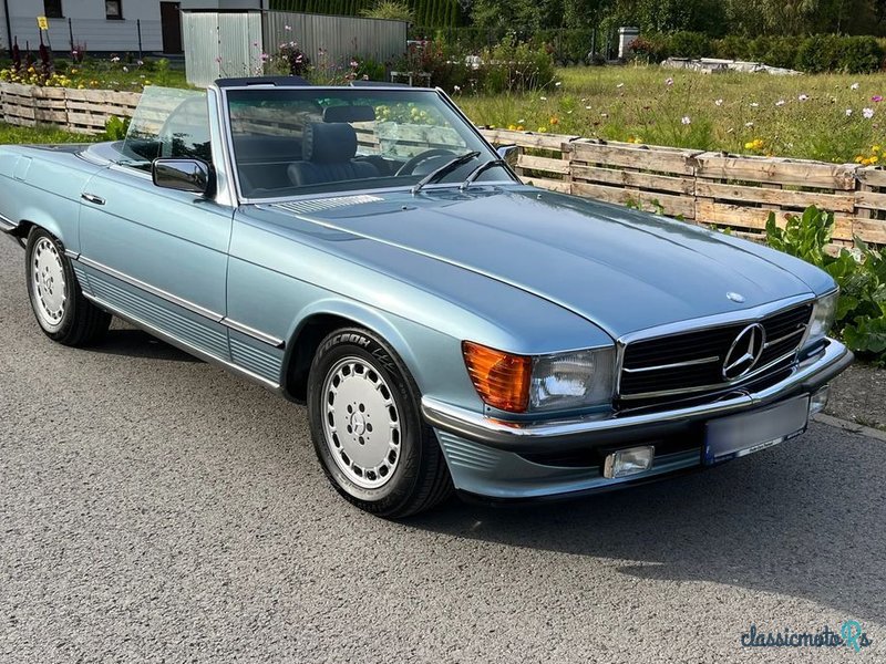 1980' Mercedes-Benz Sl photo #1