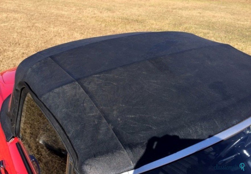 1970' MG MGB photo #3