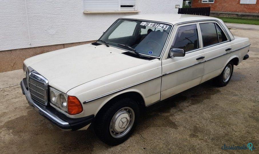 1978' Mercedes-Benz 123 200 D photo #3