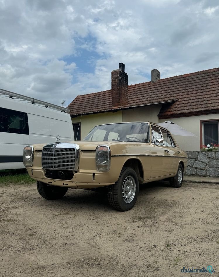 1972' Mercedes-Benz 280 photo #3