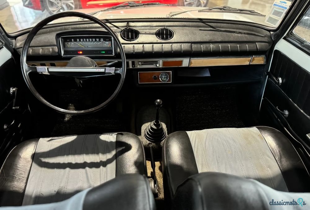 1974' Fiat 124 photo #6