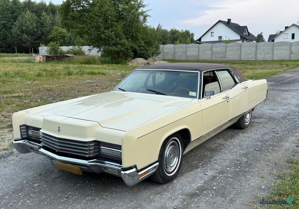 1970' Lincoln Continental photo #2
