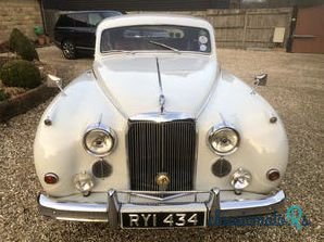 1959' Jaguar Mk9 photo #1