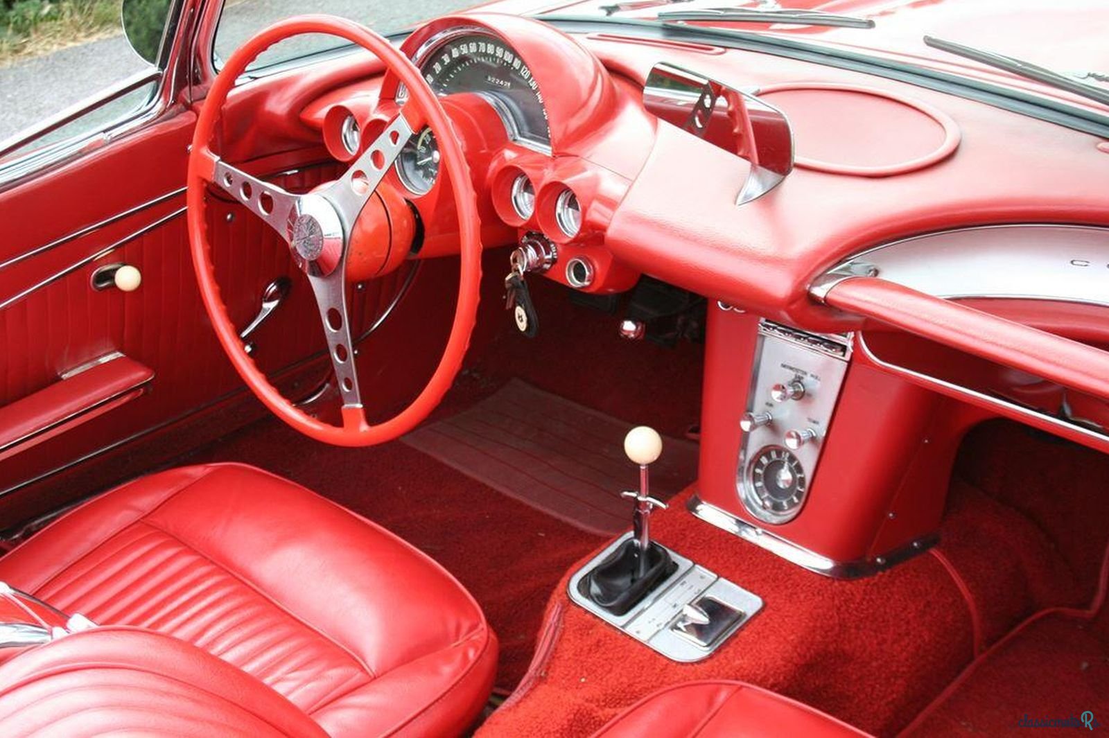 1962' Chevrolet Corvette photo #5