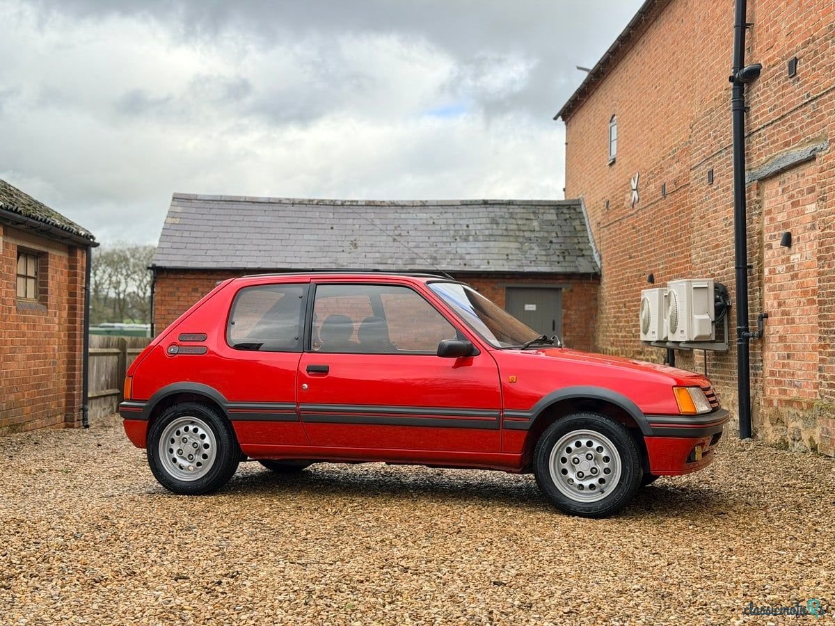 1988' Peugeot 205 photo #1