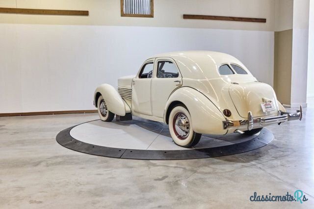 1937' Cord 812 photo #3