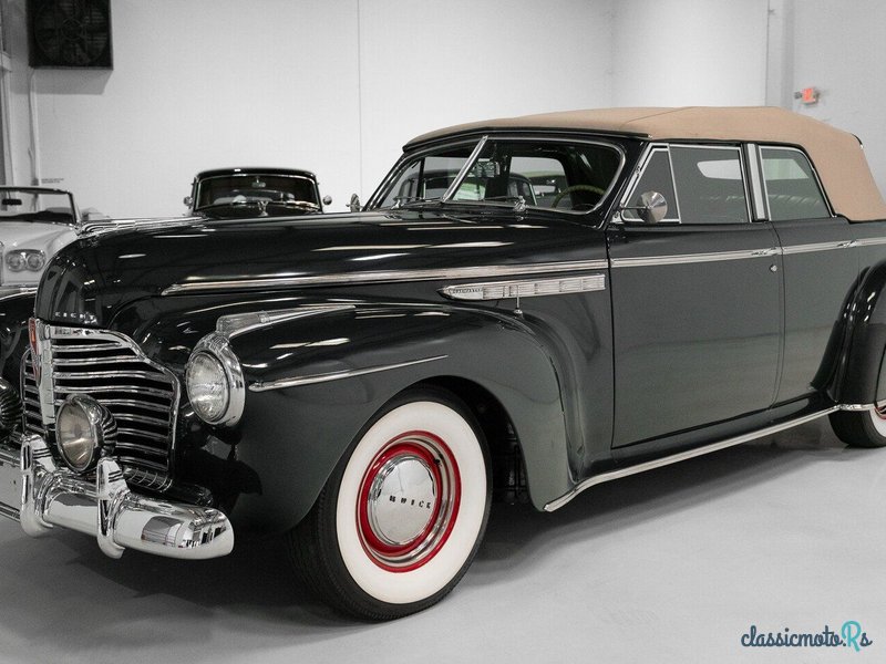 1941' Buick Roadmaster photo #4