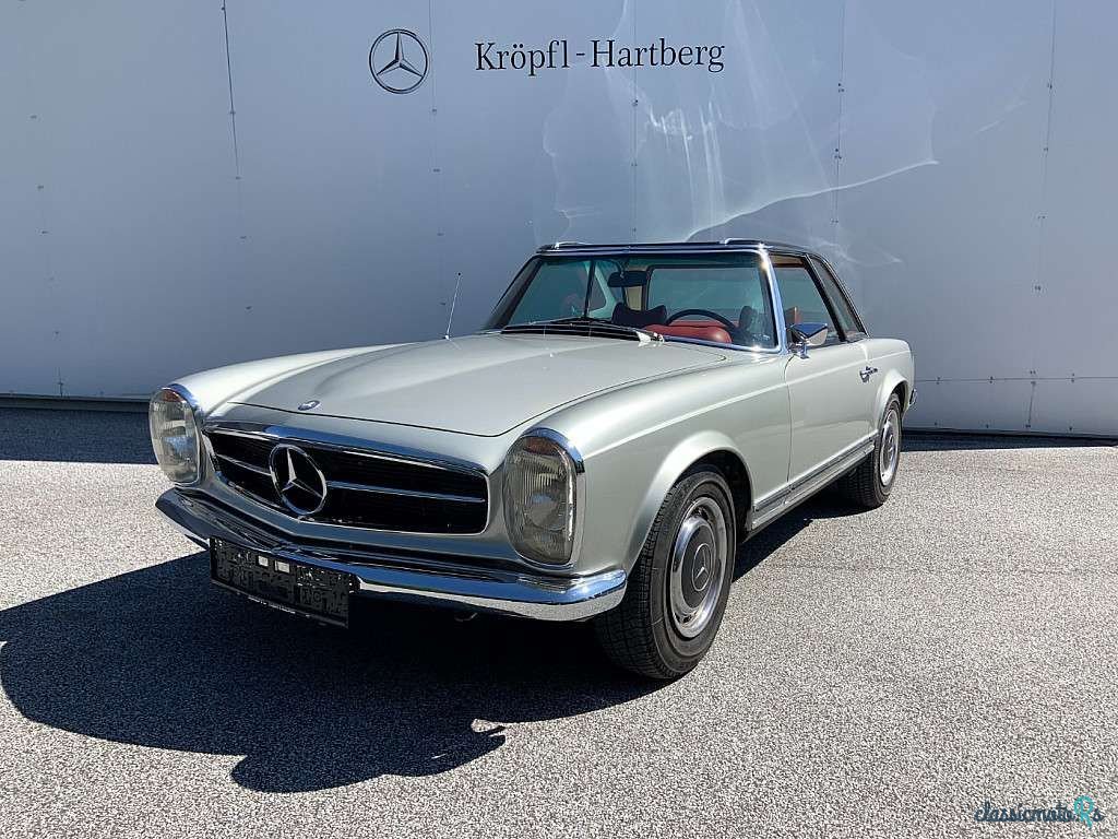 1970' Mercedes-Benz Sl-Klasse photo #2