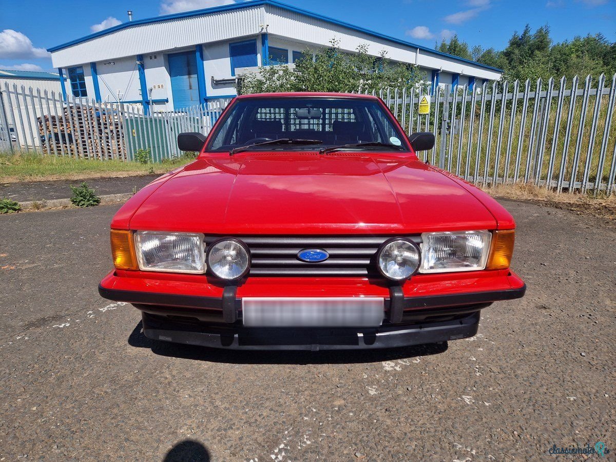 1980' Ford Cortina photo #2