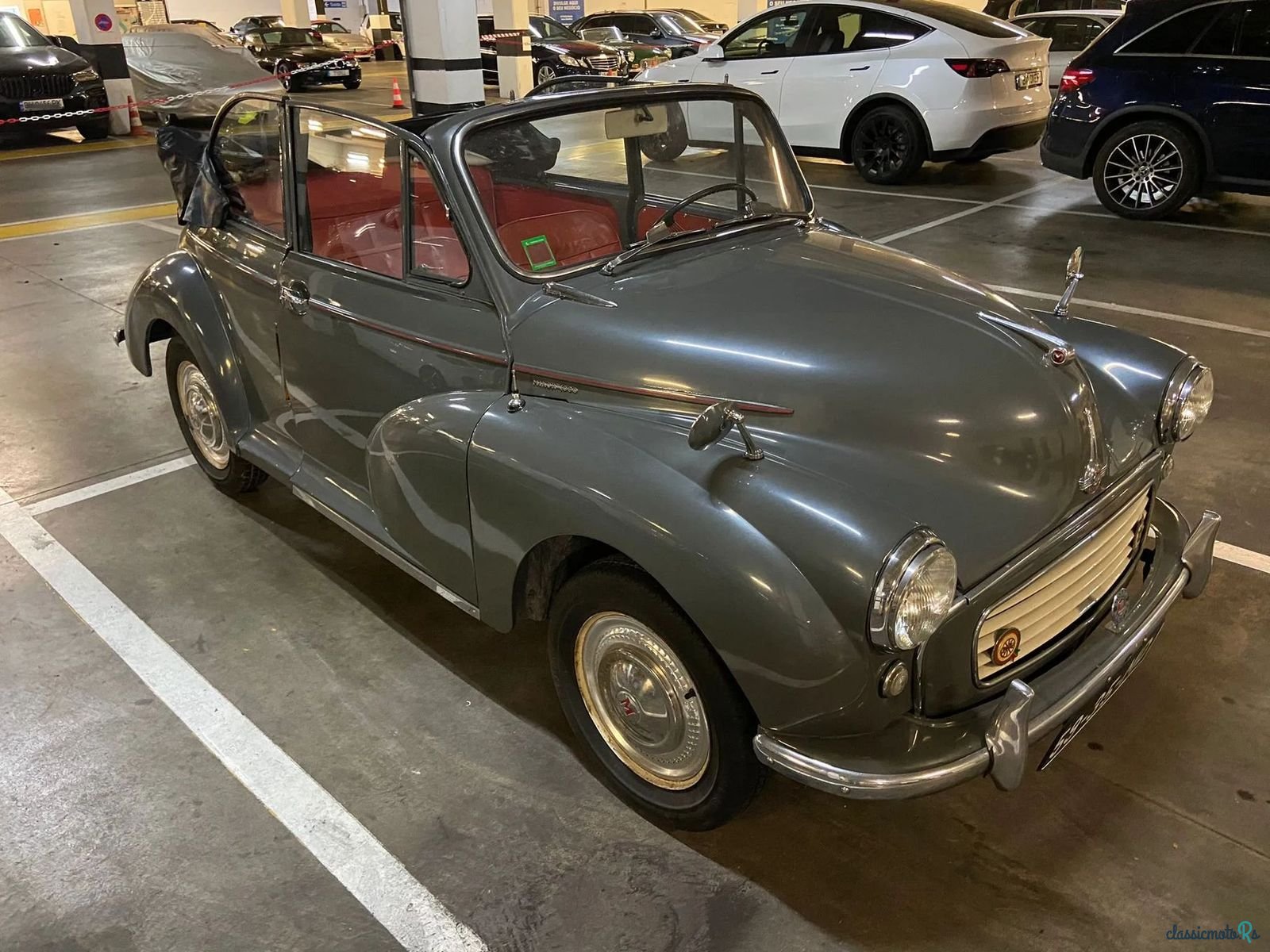 1961' Austin Morris Minor photo #6