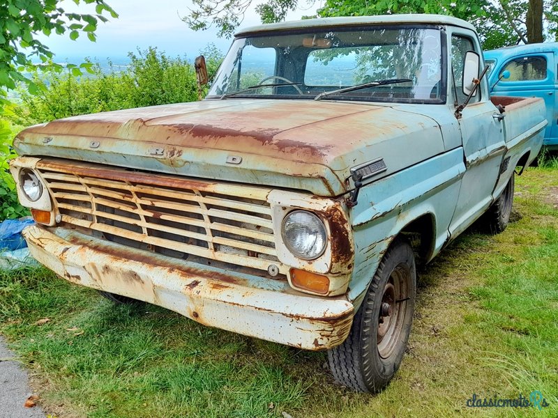1967' Ford F-100 photo #1