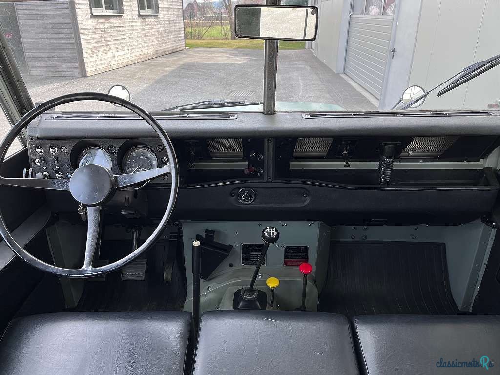 1974' Land Rover Defender photo #6