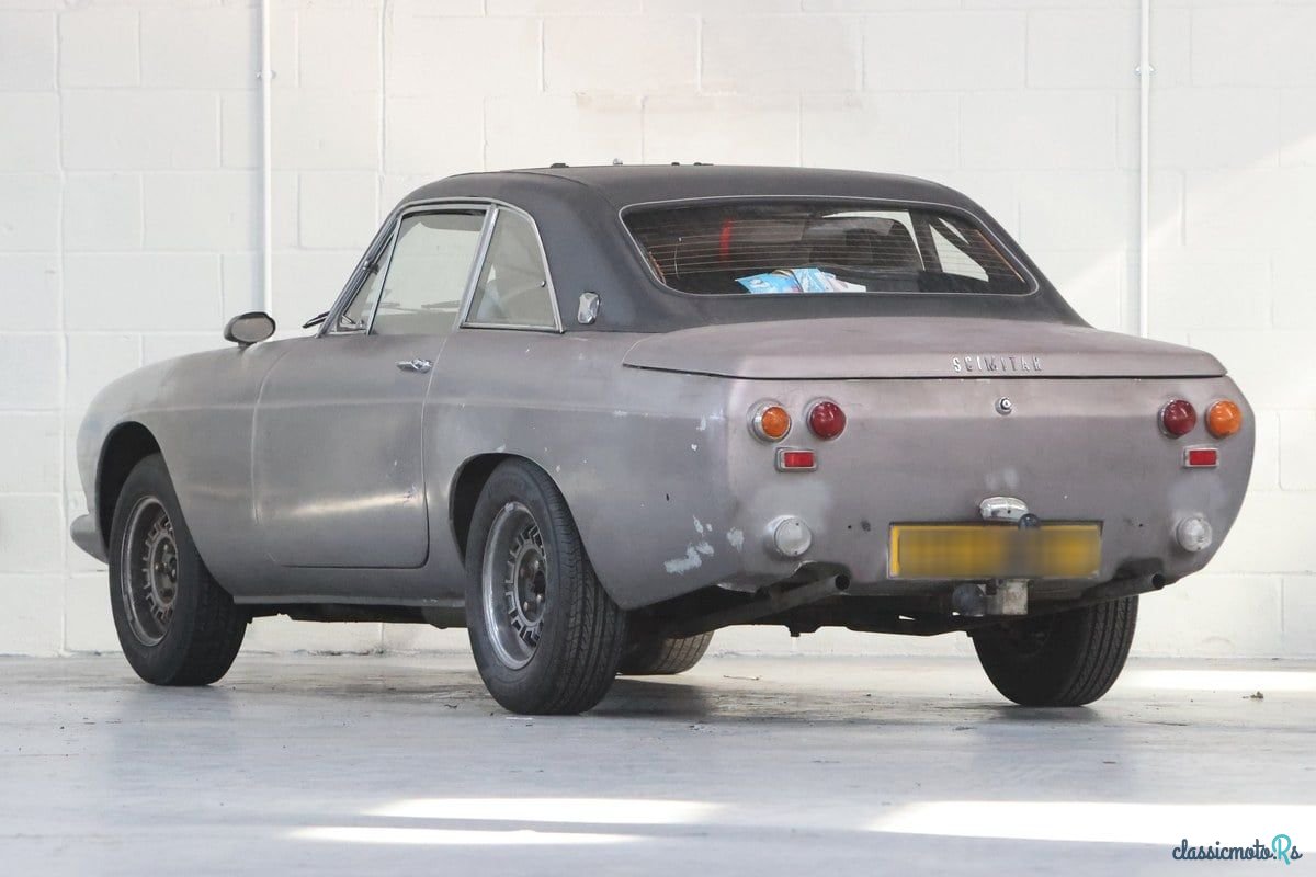 1968' Reliant Scimitar photo #2