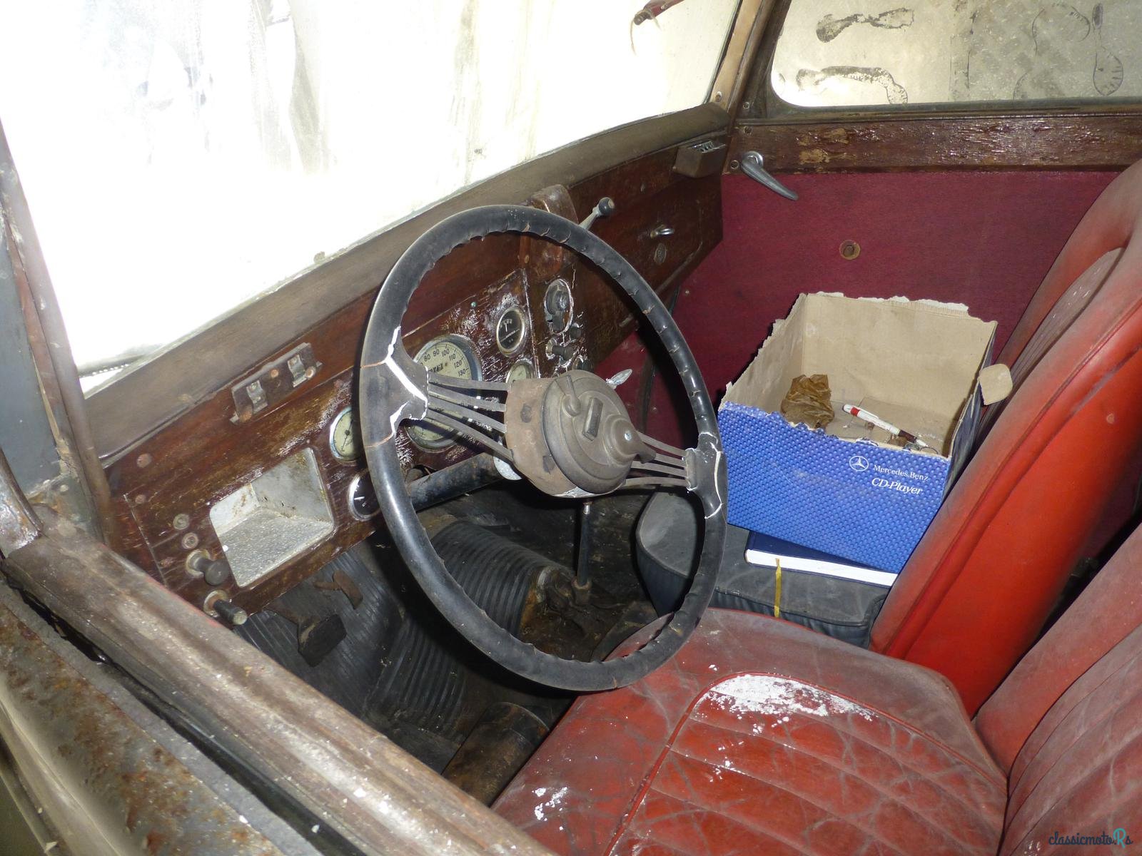 1947' Lea Francis Coventry Light Saloon 14HP photo #3