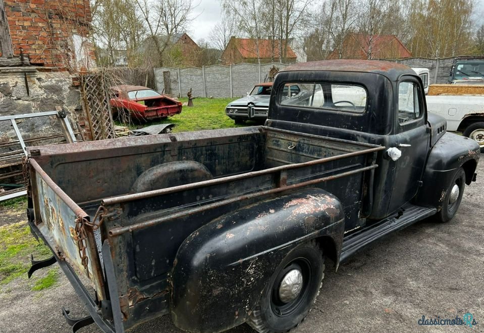 1951' Ford F-2 photo #6