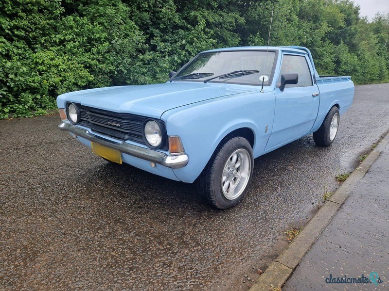 1977' Ford Cortina photo #2