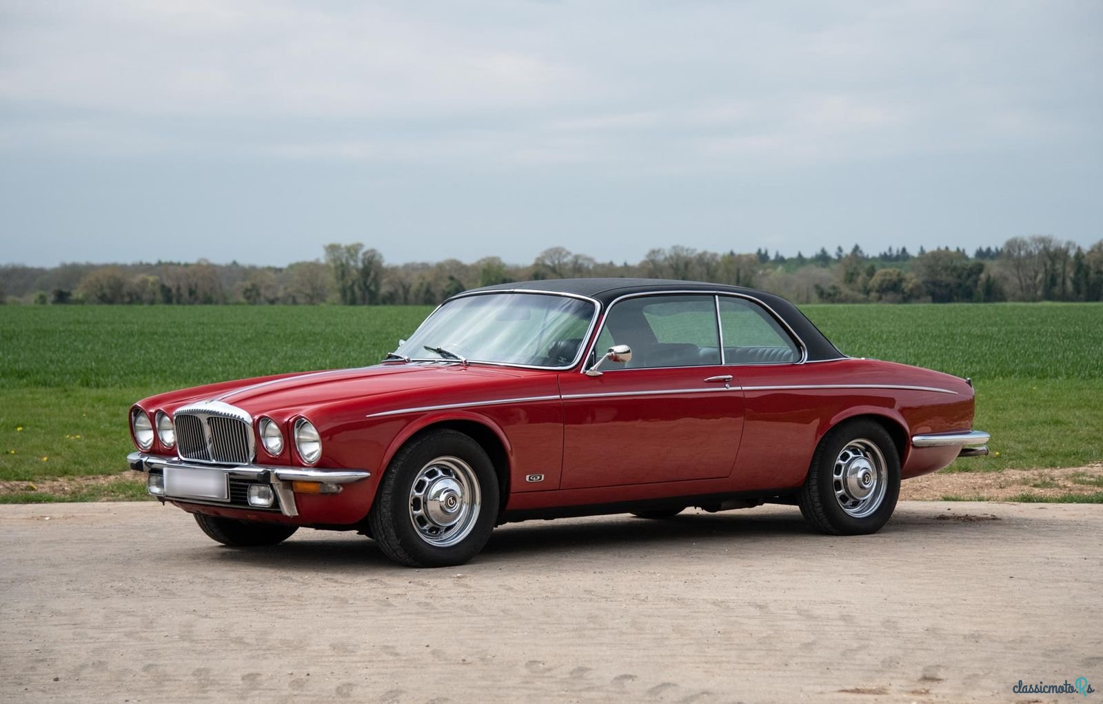 1977' Daimler Sovereign photo #1