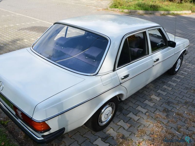 1980' Mercedes-Benz W123 photo #5