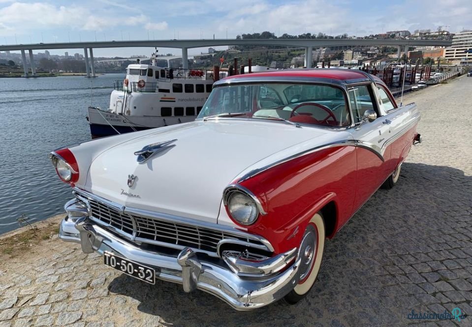 1956' Ford Thunderbird Fairlane Crown Victória photo #2
