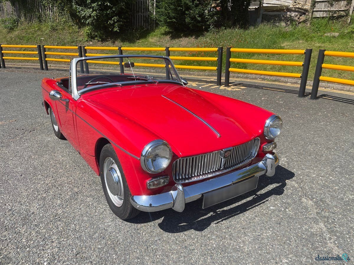 1966' MG Midget photo #4