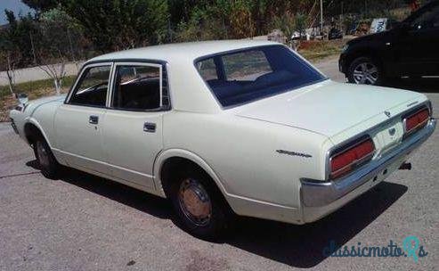 1974' Toyota Crown photo #2